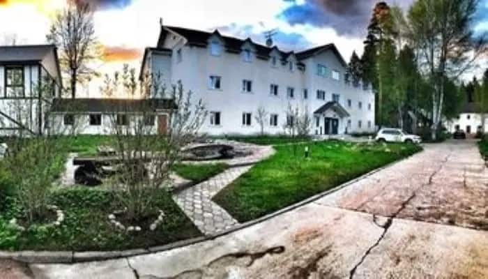 Country Hotel Hvoinyi: главное фото 1