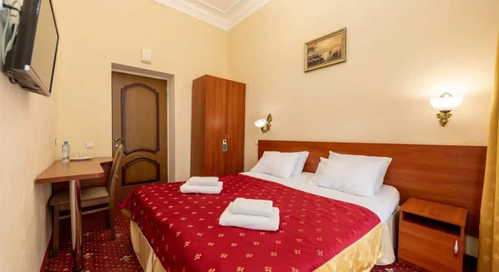 Romanova Park-otel: главное фото 1
