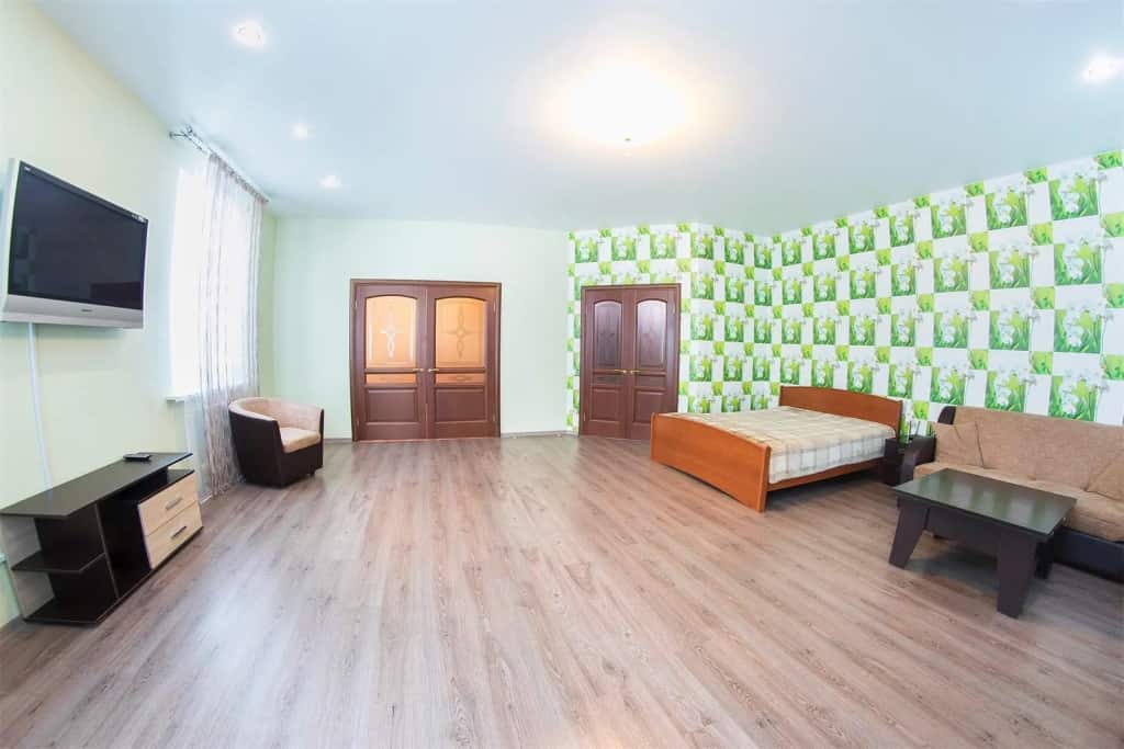 Огни Саратова на улице имени И.В. Мичурина 47/41: главное фото 1