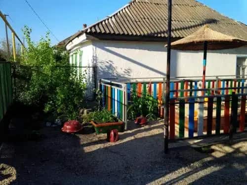 Guest house Chapaeva 18: главное фото 1