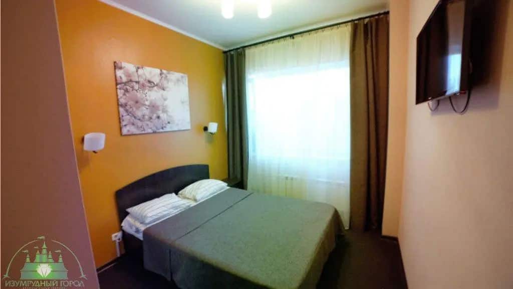 Izumrudnyi Gorod Hotel: главное фото 1