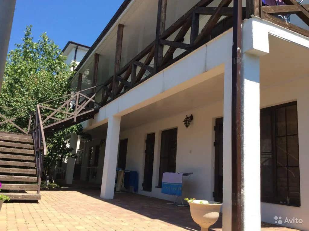 Uyut Guest House: главное фото 1