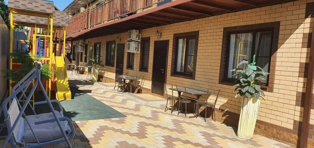 Mandarin Guest House: главное фото 1