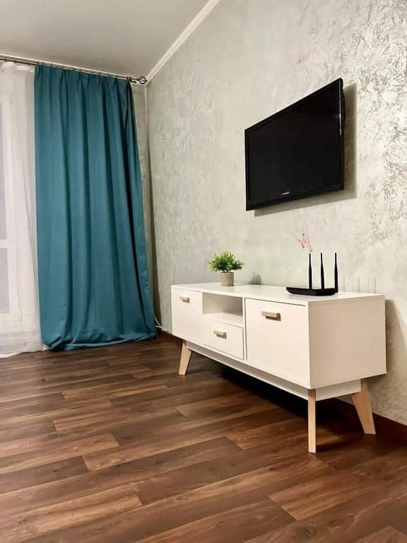 Home Hotel (Хоум Отель) в 10-м микрорайоне 13: главное фото 1
