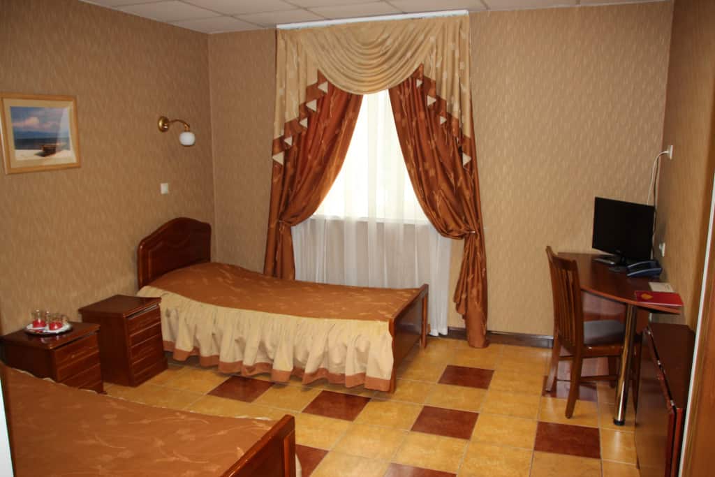 Мини-Отель Альпари: фото 1