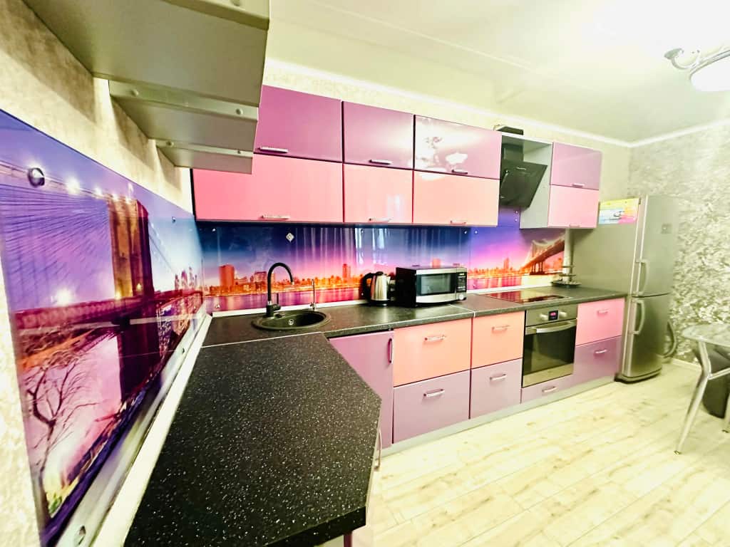Апартаменты 451 по ул.  Ромашина, 32: главное фото 1