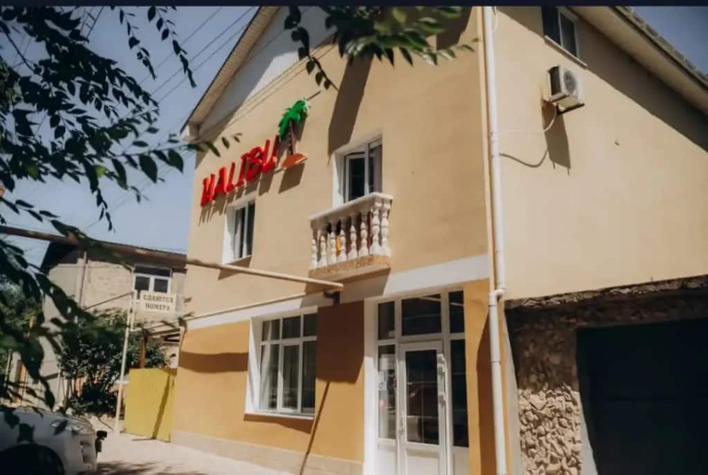 Malibu Hotel: главное фото 1