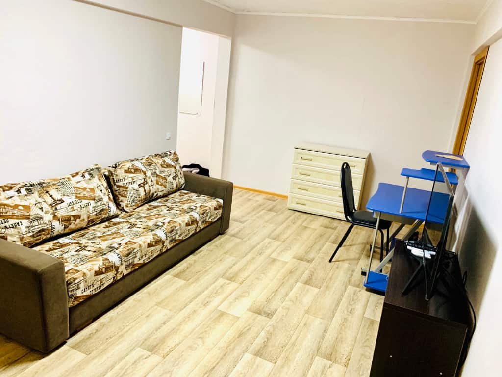 Просторная квартира 3 спальных места рядом с ТРЦ Каскад и Олимп: главное фото 1