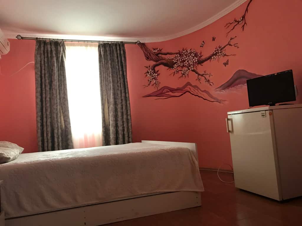 Kristall Guest House: главное фото 1