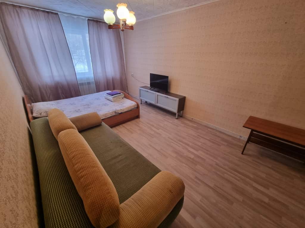 Квартира 2-комнатная квартира на Гагарина 8 линия 13: главное фото 1