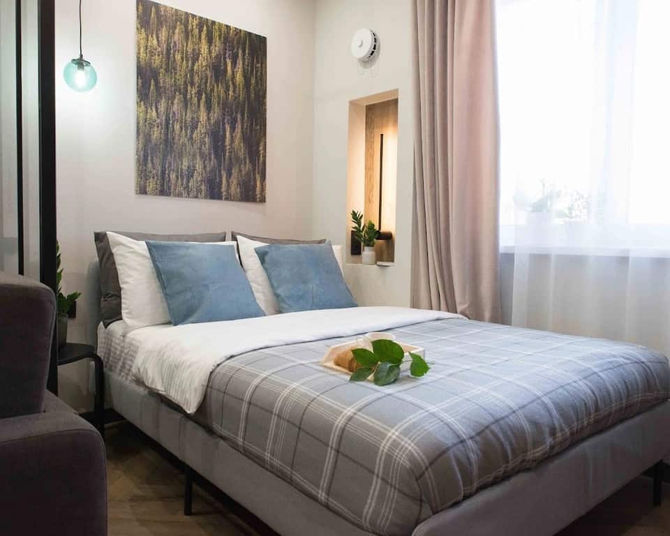 Апартаменты Rasko Home Кристальный Лес возле ЖД вокзала 7 мин до центра: фото 1