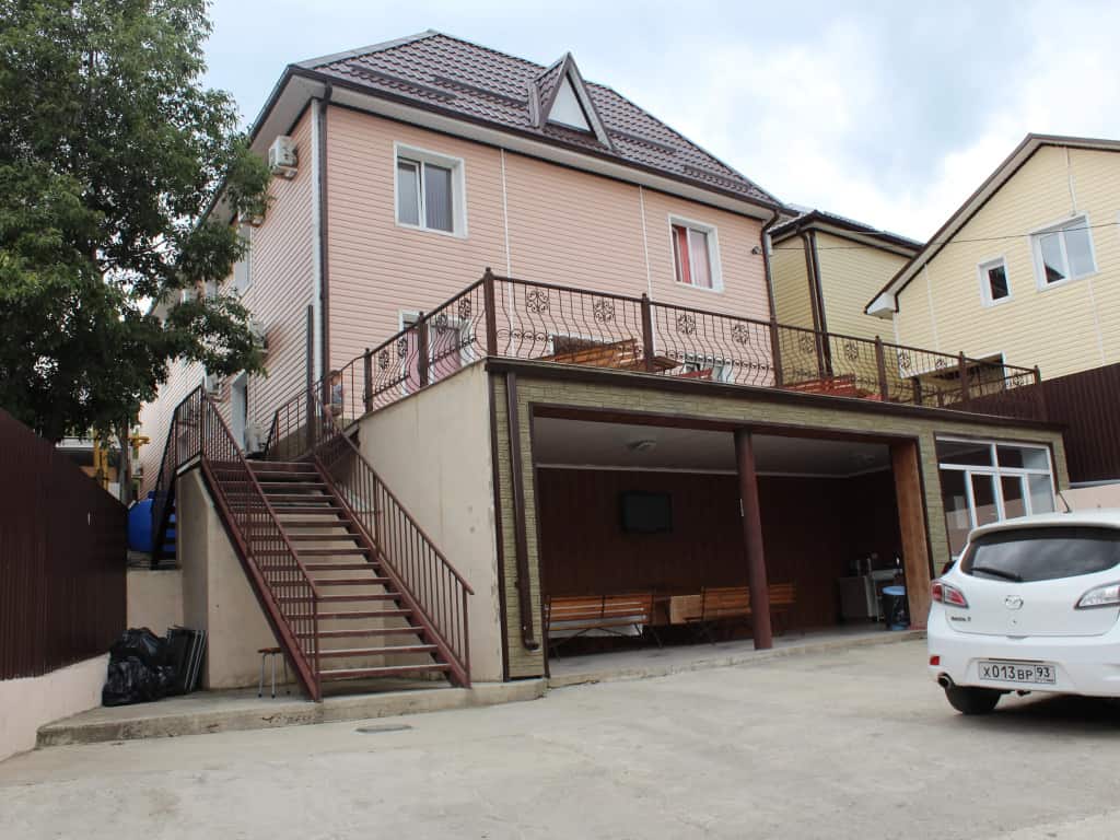 Solnechny Guest House: главное фото 1