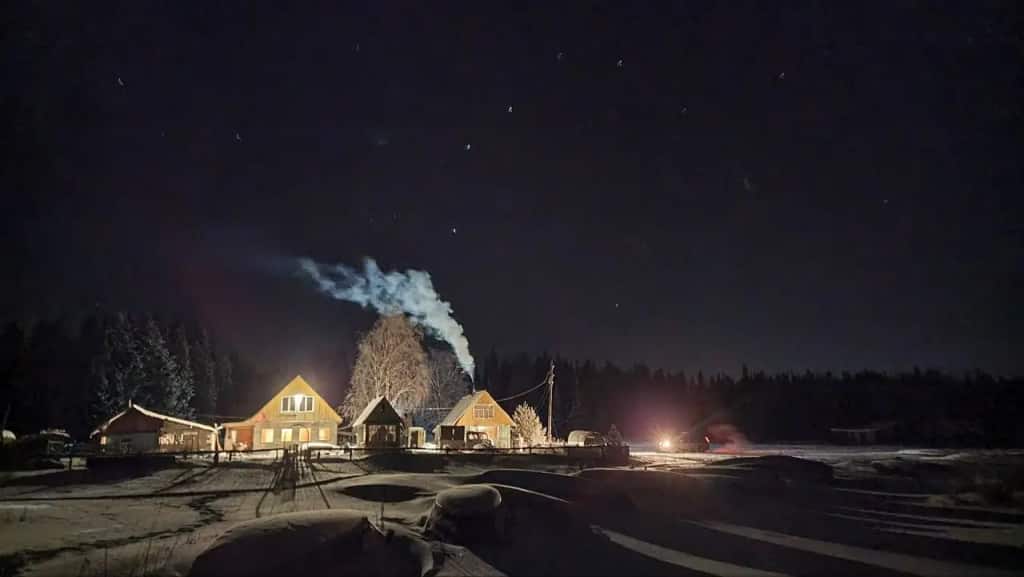 Частный дом на берегу Зюраткуля: главное фото 1