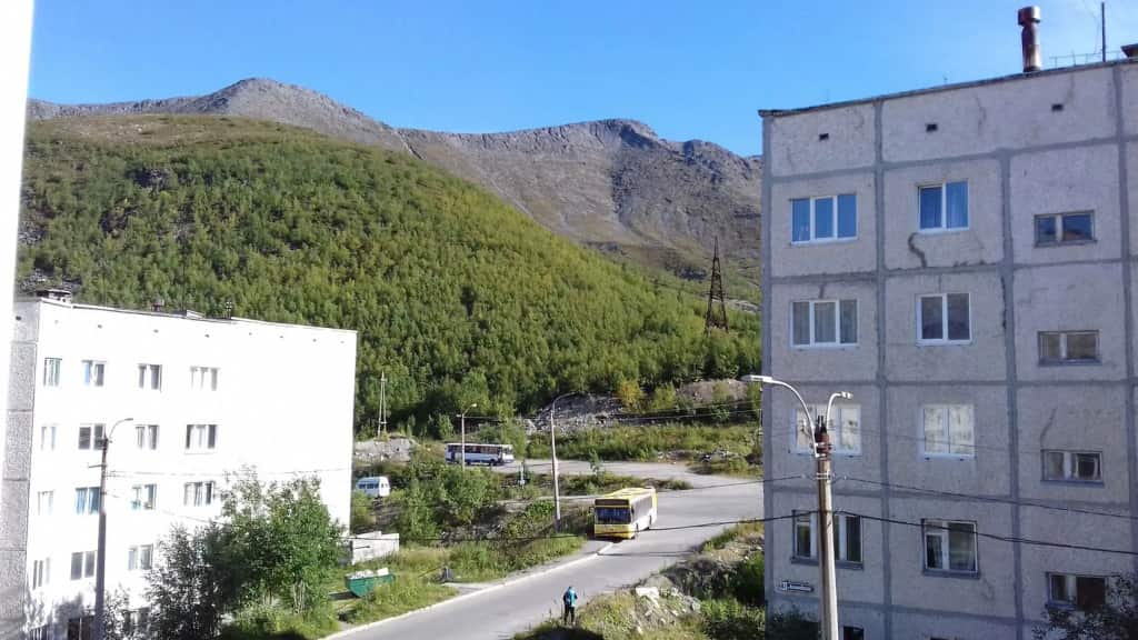 Апартаменты 2-х комн на Олимпийской 89, 4 этаж: главное фото 1