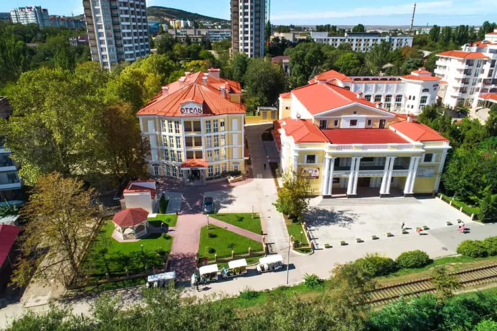 Отель Грей Инн: главное фото 1