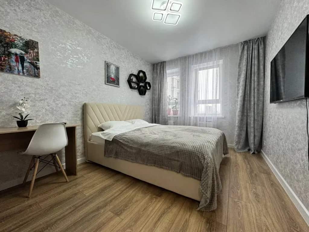 Квартира 1-комнатная, 38 м², 12/14 эт.: главное фото 1