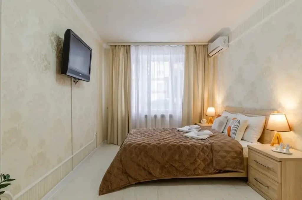 Апартаменты "Полулюкс с джакузи": главное фото 1