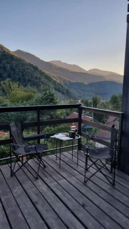 Апартаменты CityStay с террасой и видом на горы 1А: главное фото 1