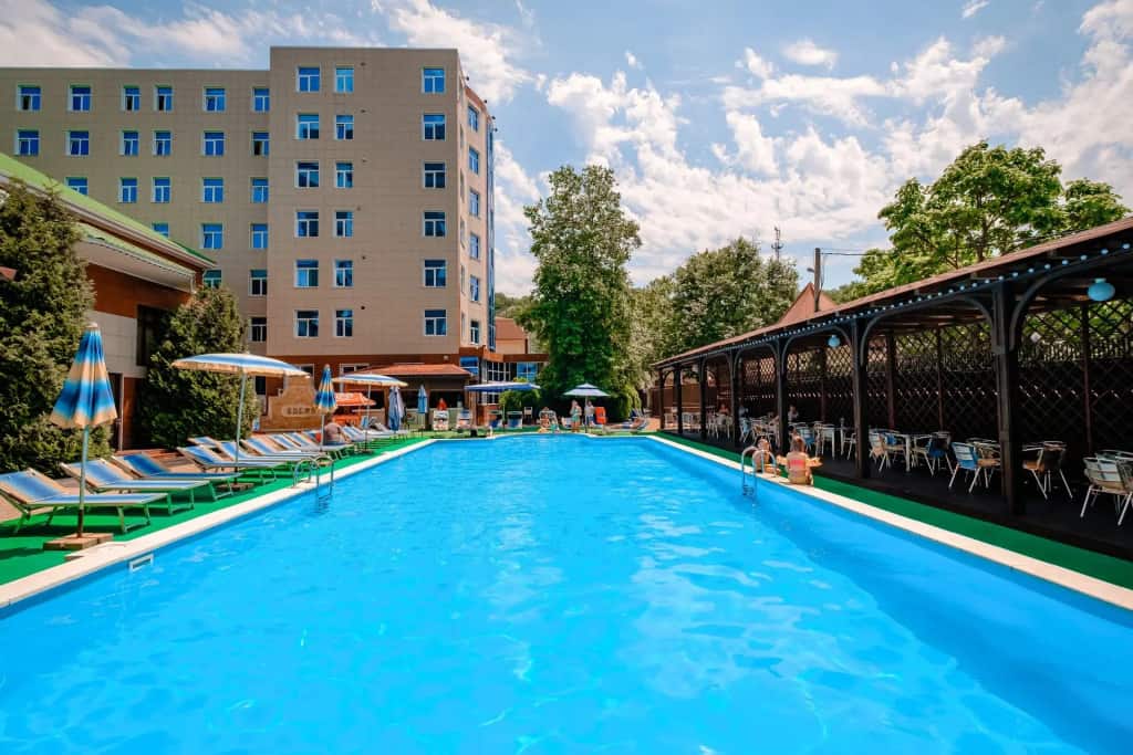 Отель Кипарис: главное фото 1