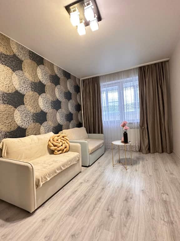 Апартаменты Двухкомнатные с Балконами и Видом на Пойму: главное фото 1