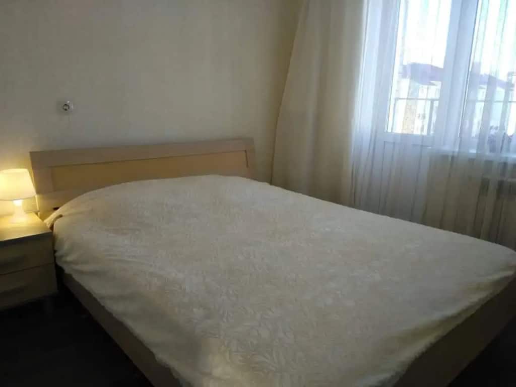 Квартира Двухкомнатная рядом с монастырем: главное фото 1