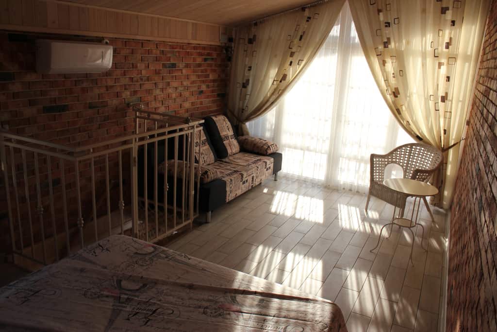 Guest House Dlya Semejnogo Otdyiha: главное фото 1