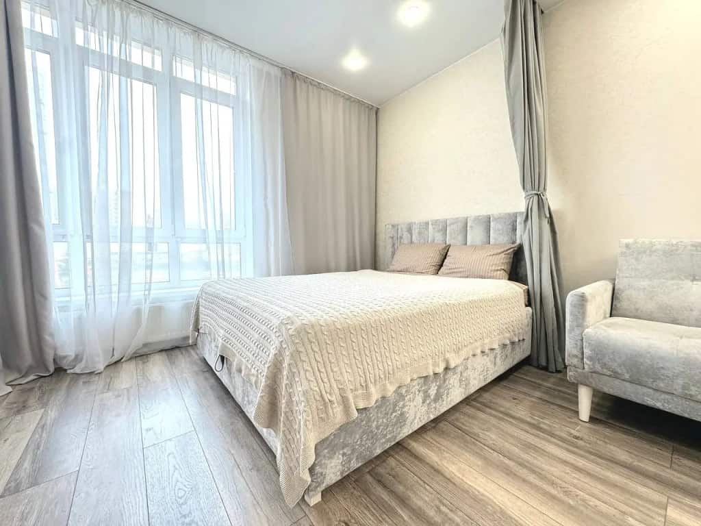 Квартира 1-к студия в центре в новом ЖК: главное фото 1