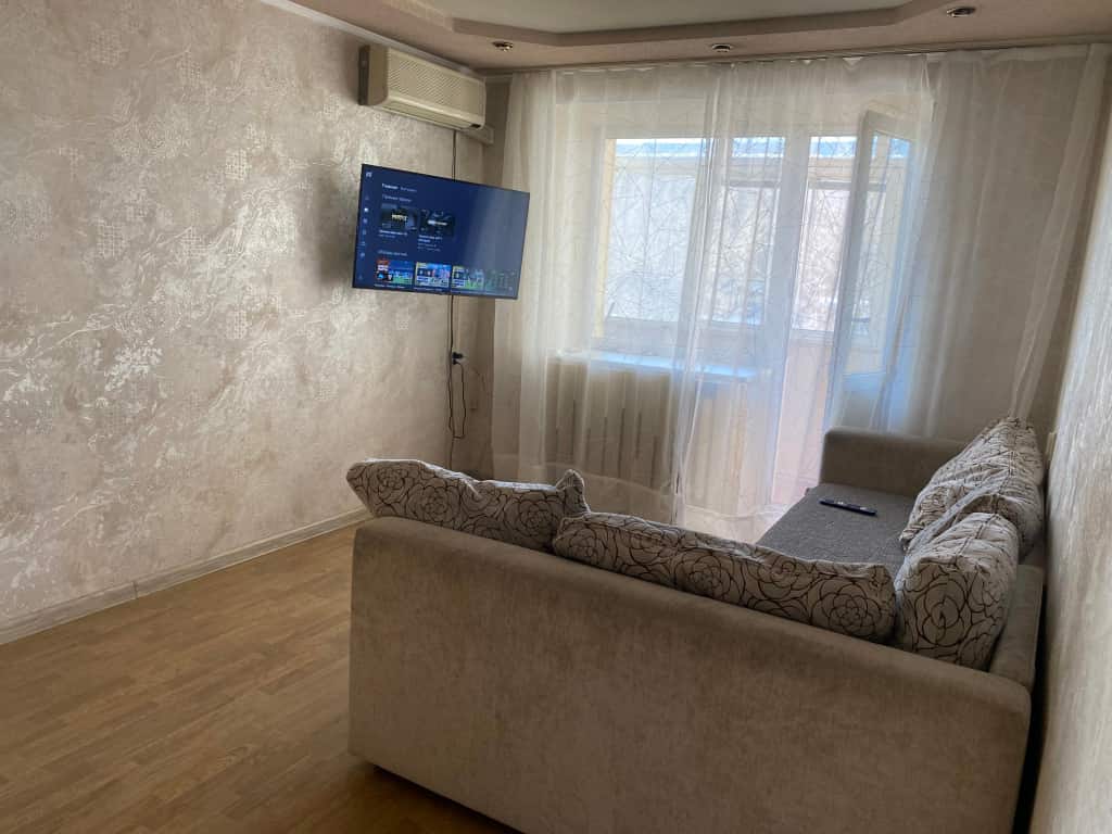 Квартира Трехкомнатная в центре: главное фото 1