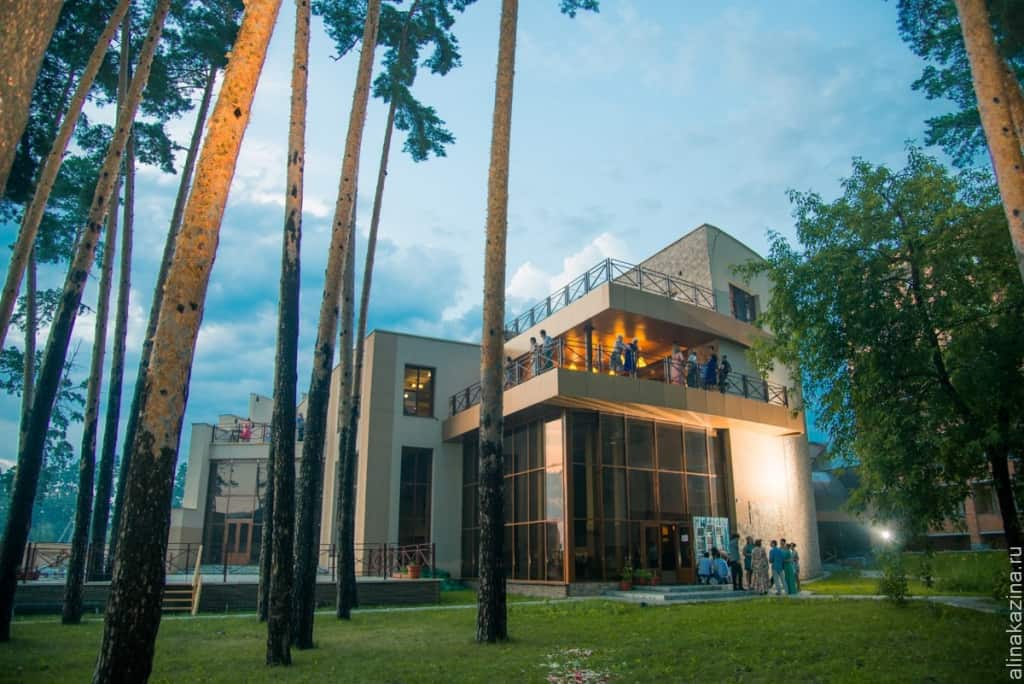 Загородный гостиничный комплекс Серебряный бор: главное фото 1