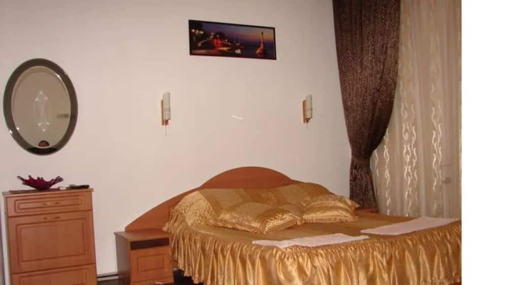 Guest House On Furmanova 29: главное фото 1