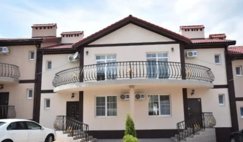 Villa Deluxe Kedrovaya: главное фото 1