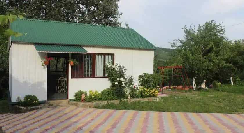 U Natalii Guest House: главное фото 1
