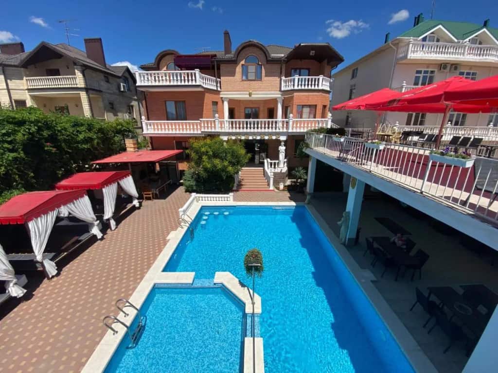 Lubomir Guest House: главное фото 1