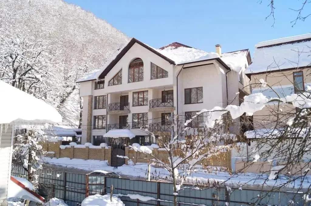 Green Hall Hotel: главное фото 1