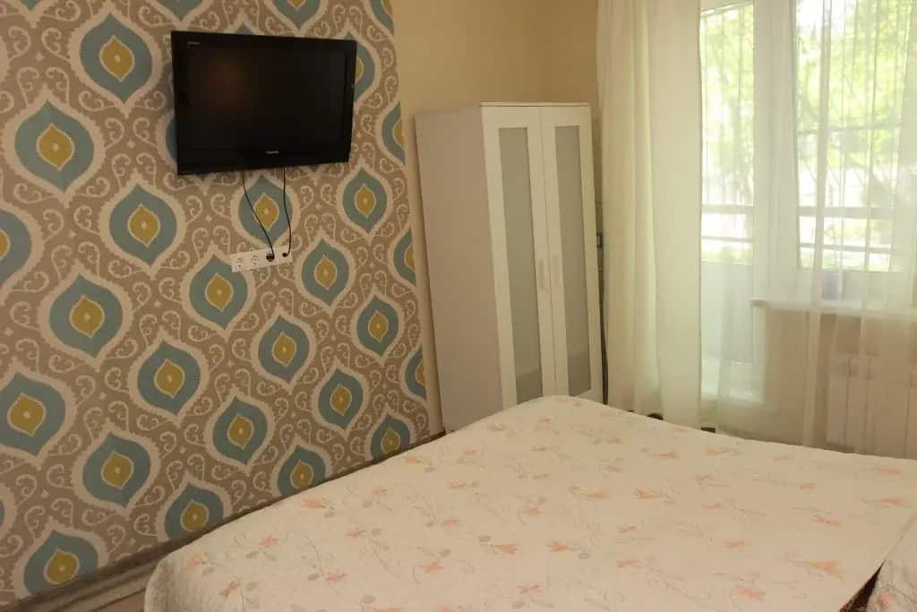 U Metro V Teplom Stane Apartments: главное фото 1