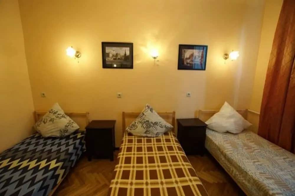 U Maksima Mini Hotel: главное фото 1