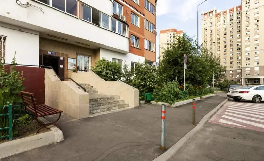 MaxRealty24 на Мичуринском 13 корпус 3: главное фото 1