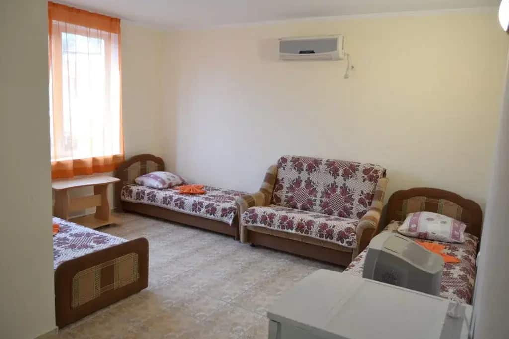 Mertsana Guest House: главное фото 1
