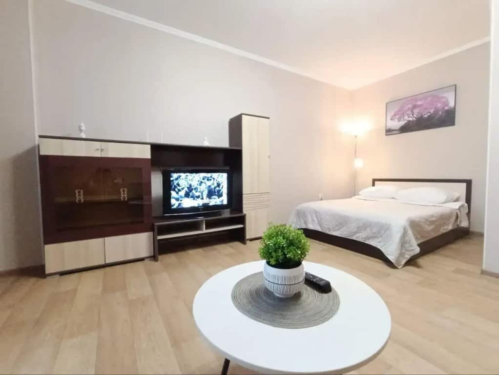 EasyRent на улице Революционная 7: главное фото 1