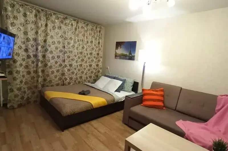 Диван и Чемодан на ул. Дуси Ковальчук, 185Б: главное фото 1