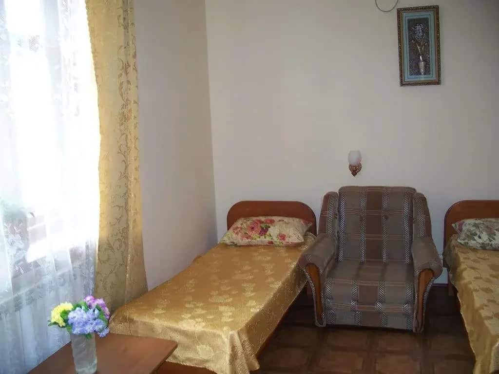 U Vadima Guest House: главное фото 1