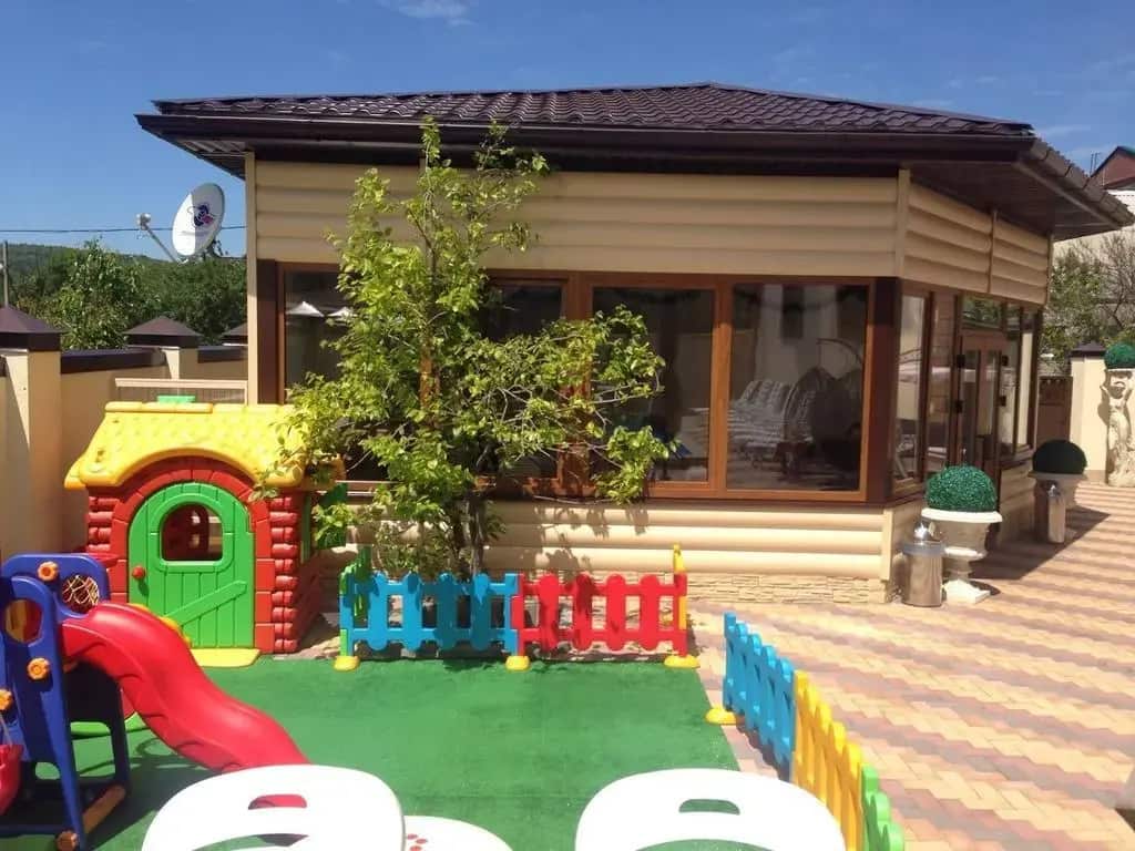 Shokolad Guest House: главное фото 1