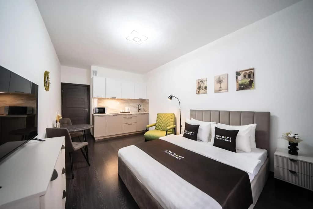 InnDays Apartments на проспекте Авиаконструкторов: главное фото 1