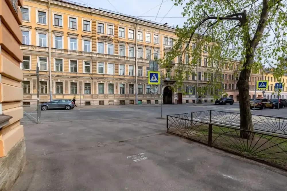 Апартаменты Spb2Day на ул. Радищева: главное фото 1