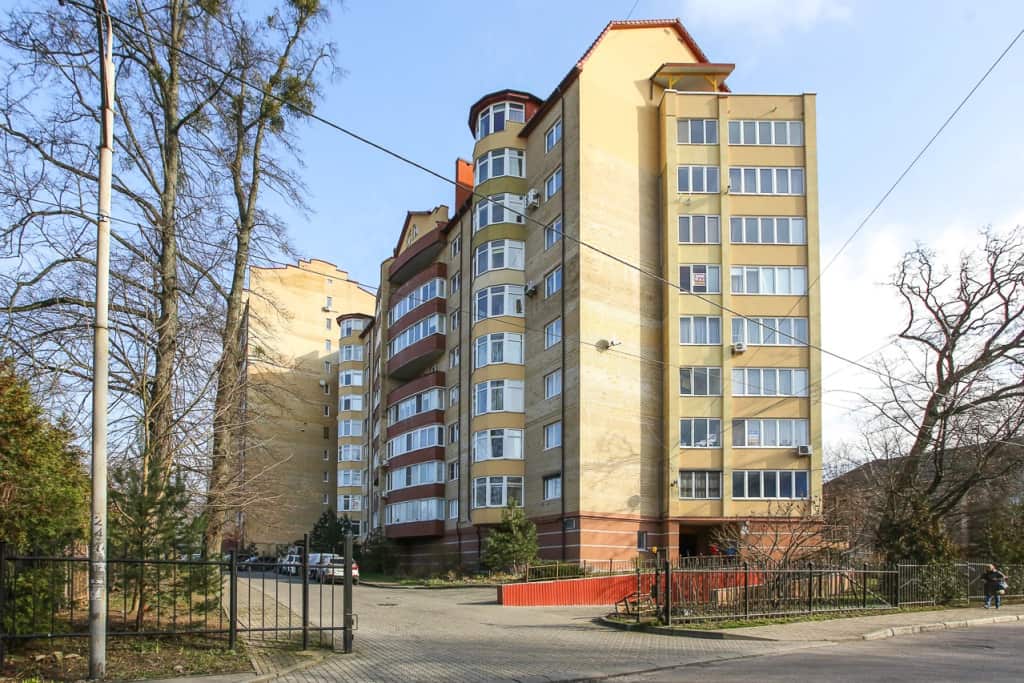 Апартаменты Апартик с выходом к озеру: главное фото 1