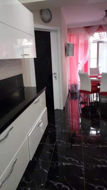 Studiya Apartments: главное фото 1