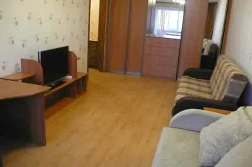Apartment on Uchebnay: главное фото 1