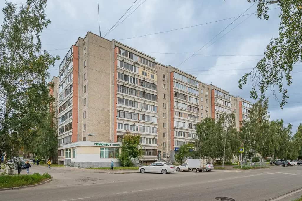 Апартаменты Гранат на улице Академика Бардина 12: главное фото 1