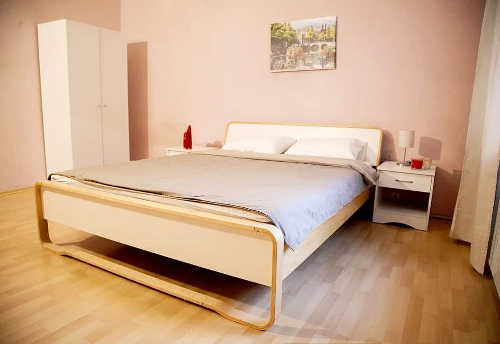 Na Ladozhskoj 13 Apartments: главное фото 1