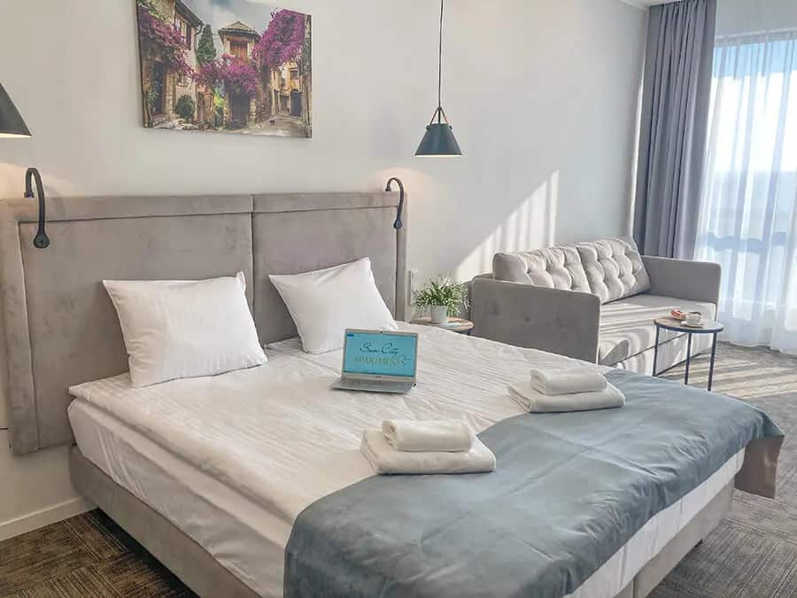 Sun City i Sea season Apartments v apart-otele Kristall: главное фото 1
